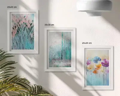 Set 3 tablouri cu flori pe un fundal de culori pastelate și modele delicate