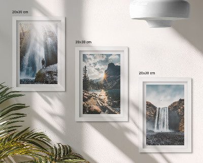 Set 3 tablouri Cascade în munți cu peisaje naturale frumoase