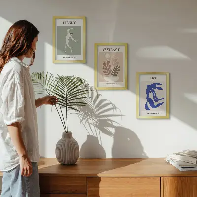 Galerie de perete cu postere elegante având figuri și plante de Henri Matisse