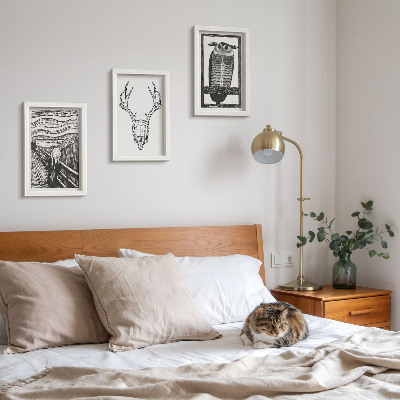 Set 3 tablouri Inspirat de imaginea Scream cu un craniu și o bufniță într-un stil grafic