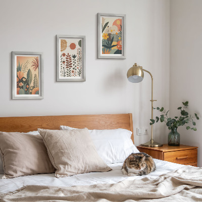 Set 3 tablouri Modele de plante boho în nuanțe calde, cu o notă naturală