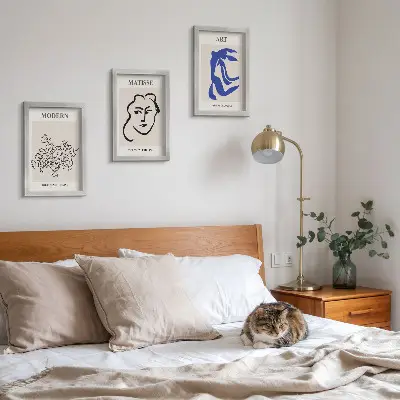 Set de 3 tablouri cu postere abstracte în stilul minimalist al lui Henri Matisse 