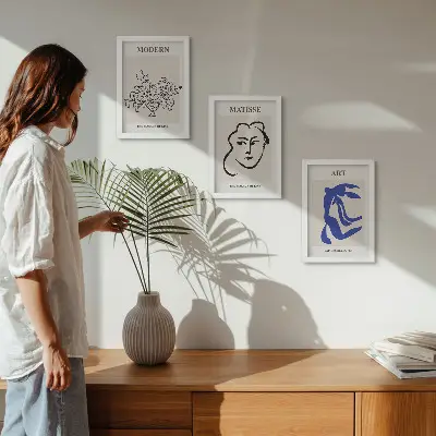 Set de 3 tablouri cu postere abstracte în stilul minimalist al lui Henri Matisse 