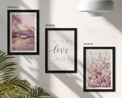 Set de 3 tablouri cu motive florale, un pod și o inscripție