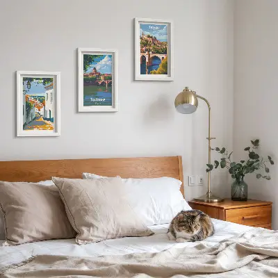 Galerie de perete cu grafică în stil retro a orașelor celebre