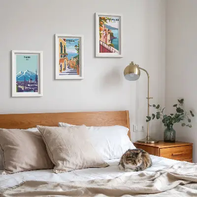 Set de 3 tablouri cu peisaje urbane colorate în stil retro
