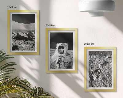 Galerie de perete Fotografii pe Lună cu astronaut și amprentă