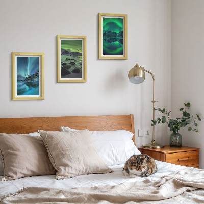 Set 3 tablouri Peisaj de iarnă cu aurore boreale și munți