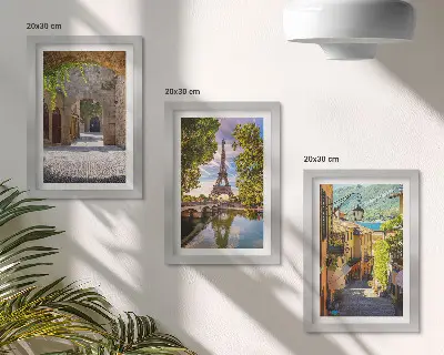 Galerie de perete cu străzi frumoase, arhitectură istorică și Turnul Eiffel
