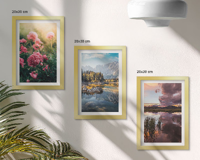 Galerie de perete Flori în grădină, munți și o suprafață calmă a apei