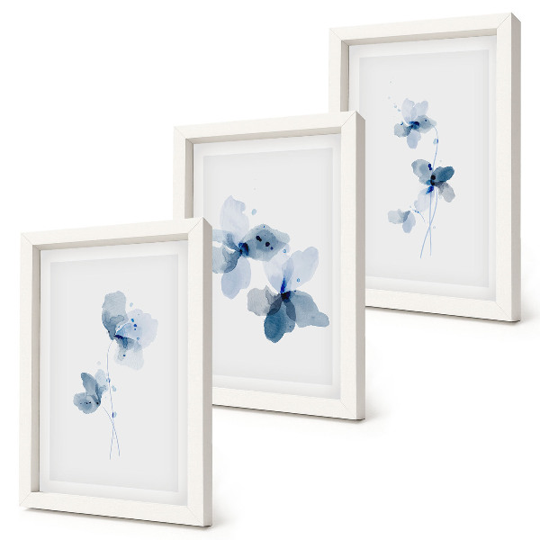 Set 3 tablouri Flori în nuanțe de albastru pe un fundal deschis