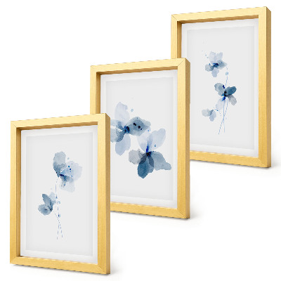 Set 3 tablouri Flori în nuanțe de albastru pe un fundal deschis