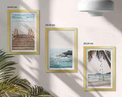 Galerie de perete Scări către plajă, vedere la mare și leagăn cu palmieri