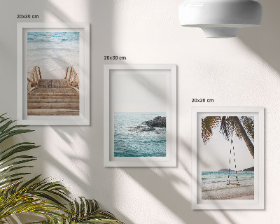 Galerie de perete Scări către plajă, vedere la mare și leagăn cu palmieri