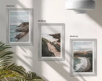 Set 3 tablouri cu vederi la mare, stânci și peisaje de plajă
