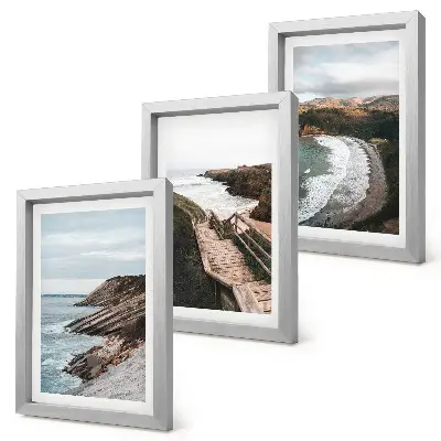 Set 3 tablouri cu vederi la mare, stânci și peisaje de plajă