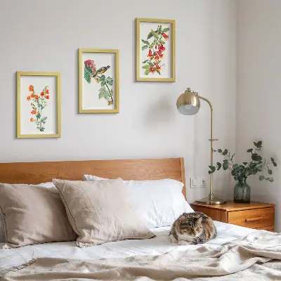 Set 3 tablouri cu flori în stil retro și o pasăre pe ramură