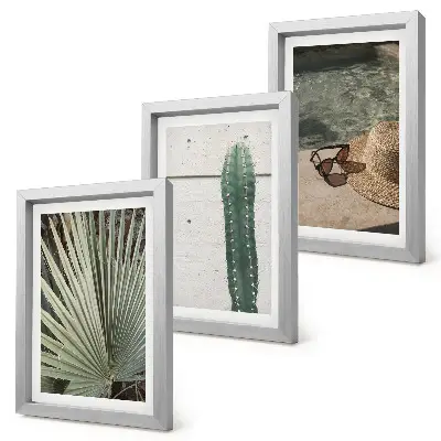 Set 3 tablouri cu plante tropicale și accesorii de vacanță pe malul apei