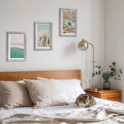 Galerie de perete cu tematică de plajă, valuri, iarbă, pălărie și nisip pentru relaxare