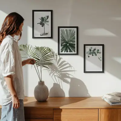 Set de 3 tablouri cu plante verzi în stil minimalist