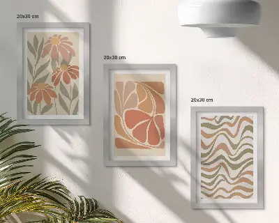 Galerie de perete cu flori pastelate și modele abstracte
