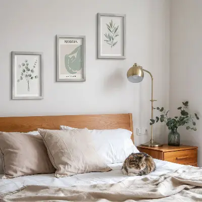 Set de 3 tablouri cu motive vegetale în nuanțe delicate de verde