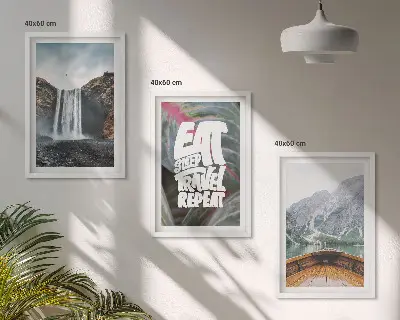 Set tablouri decorative cu peisaj montan cu cascadă și barcă
