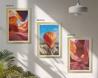 Set tablouri pentru dormitor cu tema Cheile deșertului cu balonul