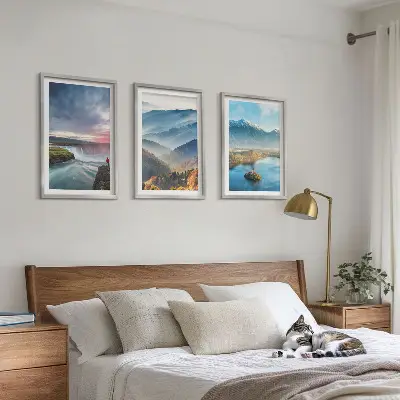 Set tablouri decorative cu peisaje montane și cascade