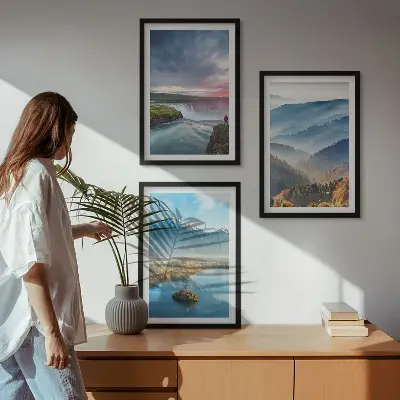 Set tablouri decorative cu peisaje montane și cascade