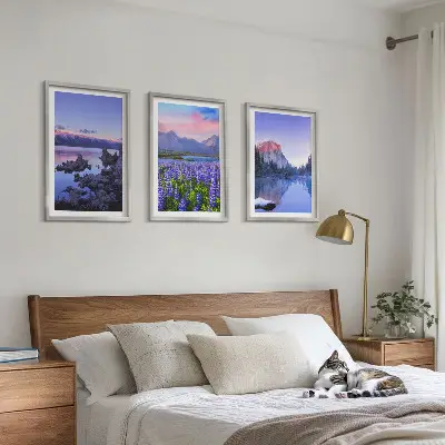 Set de tablouri pentru dormitor cu peisaje de munți, apă și cer