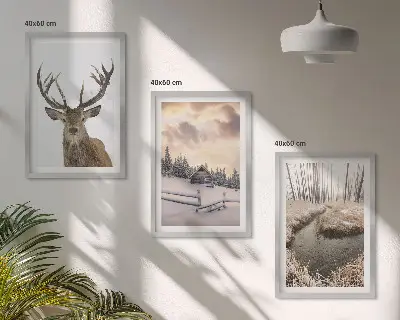 Set de tablouri pentru dormitor peisaj de iarnă cu colibă și cerbi