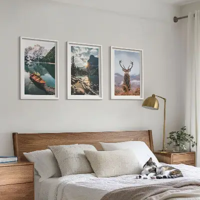 Set tablouri decorative cu lac de munte, barcă și cerb la apus