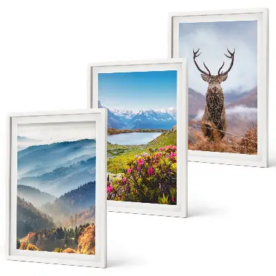 Set de tablouri pentru dormitor cu cerbi la un lac de munte în natură