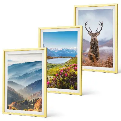 Set de tablouri pentru dormitor cu cerbi la un lac de munte în natură