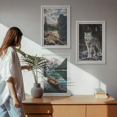 Set de tablouri decorative cu munți, lacuri și lupi în natură