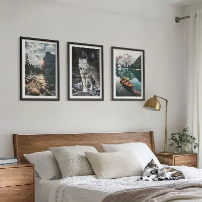 Set de tablouri decorative cu munți, lacuri și lupi în natură