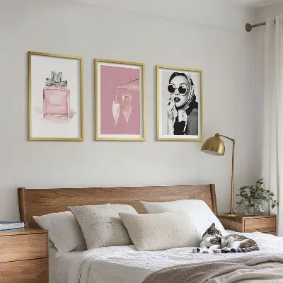 Set de tablouri decorative cu design elegant în nuanțe de roz