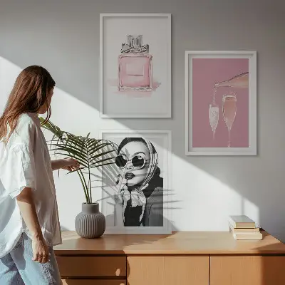 Set de tablouri decorative cu design elegant în nuanțe de roz