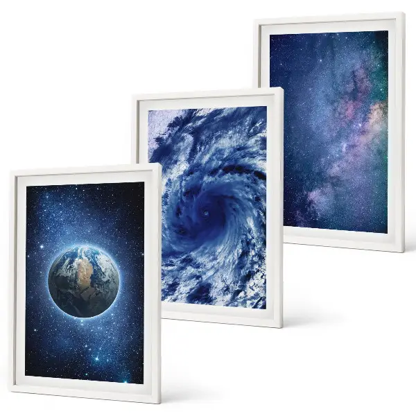 Set de tablouri decorative cu reprezentarea galaxiei furtunii spațiale a Pământului
