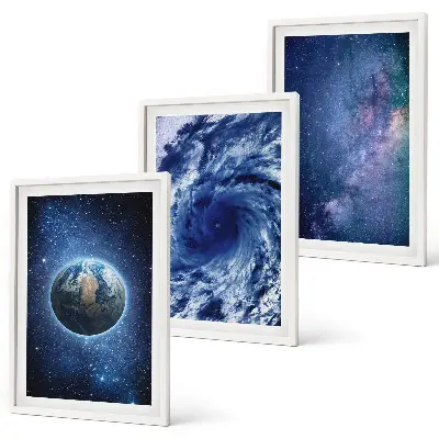 Set de tablouri decorative cu reprezentarea galaxiei furtunii spațiale a Pământului