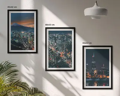 Set tablouri pentru dormitor cu vedere montană a orașului noaptea