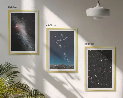 Set de tablouri decorative peisaje cosmice cu galaxia Pești
