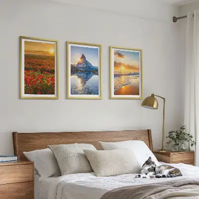Set tablouri decorative peisaje cu munți și mare în vest