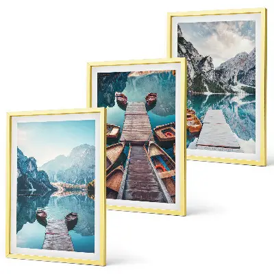 Set tablouri decorative reprezentând lacul cu bărci la debarcader în stil liniștit
