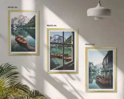 Set tablouri pentru dormitor cu peisaj de casă și bărci pe lacul de munte