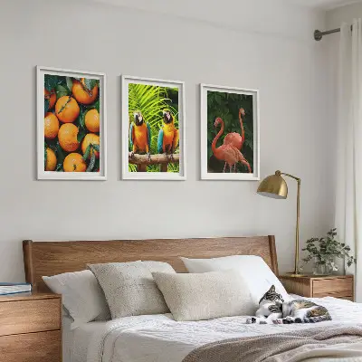 Set de tablouri pentru dormitor cu motive tropicale și accente fructate