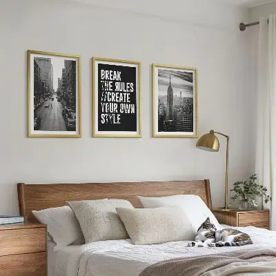 Set tablouri decorative inspirație urbană în alb și negru