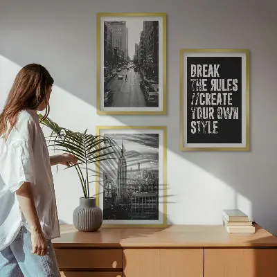 Set tablouri decorative inspirație urbană în alb și negru