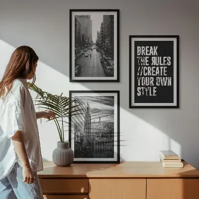 Set tablouri decorative inspirație urbană în alb și negru